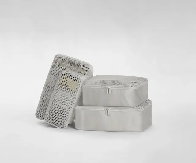 away-insider-packing-cubes-set-of-4-in-cloud-gray image 1