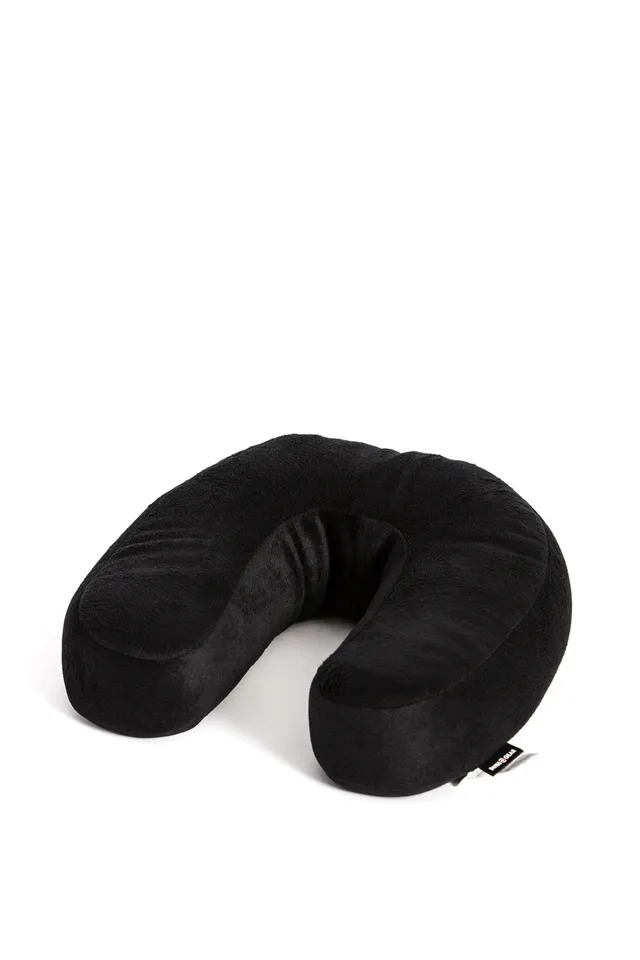 swissgear-microbead-travel-pillow image 1