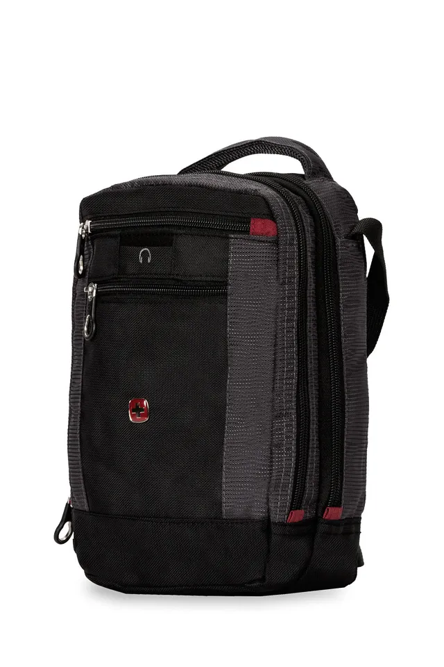 swissgear-hanger-travel-bag-boarding-bag image 1