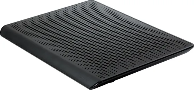 targus-chill-mat-hd3-gaming-for-up-to-18-inch-laptop-black-awe57us image 1