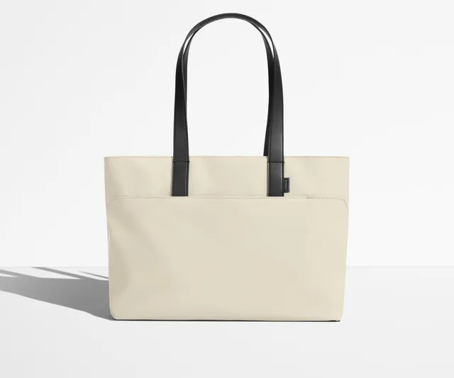 away-the-everywhere-tote-in-salt-white-lightweight-water-resistant-travel-tote image 1