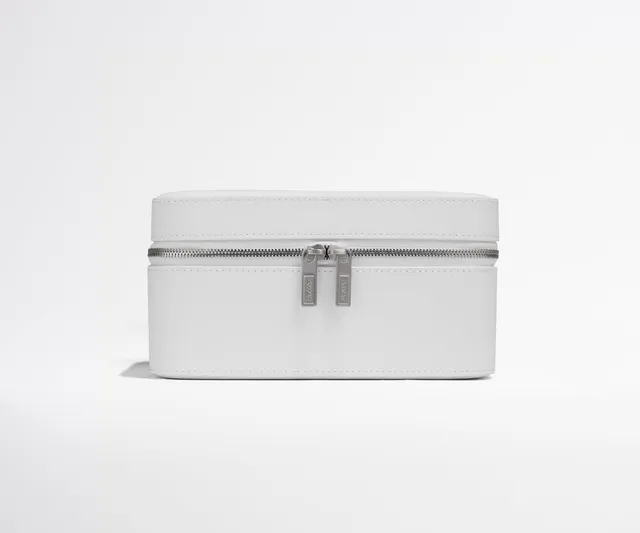 away-keepsake-jewelry-case-in-pearl-white-travel-jewelry-organizer image 1