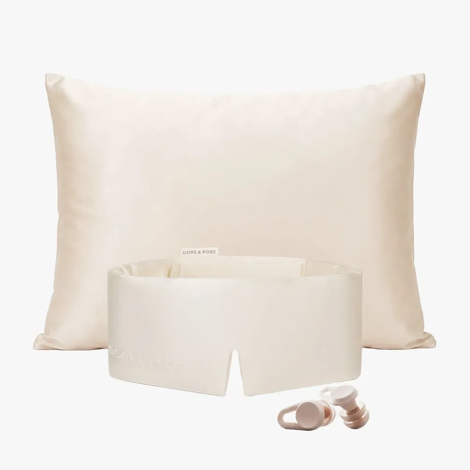dore-rose-premium-deep-sleep-bundle-silk-sleep-mask-pillowcase-set image 1