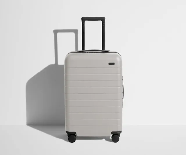 away-the-bigger-carry-on-cloud-gray image 1
