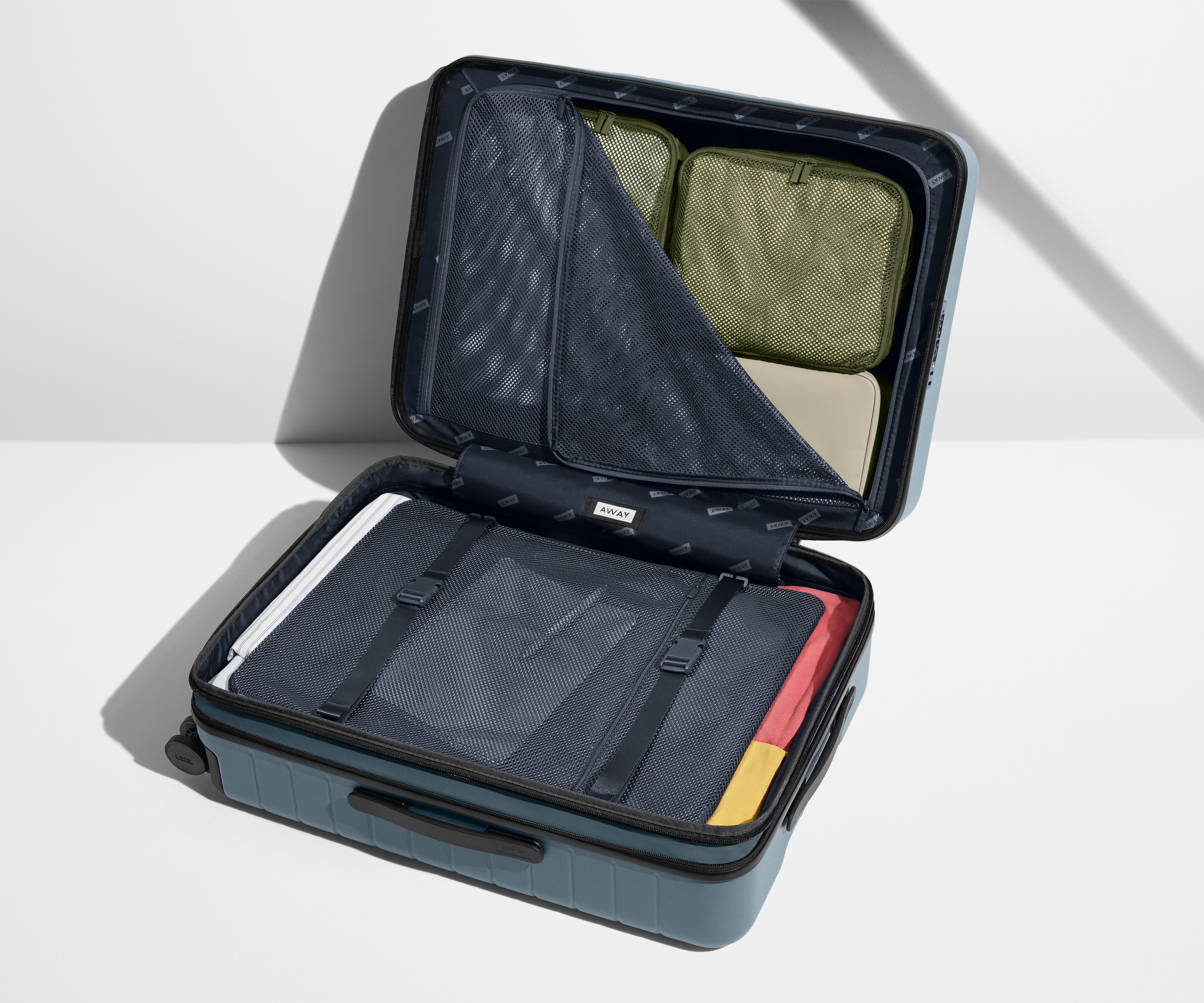away-the-medium-flex-in-coast-blue-expandable-hardside-checked-suitcase image 7