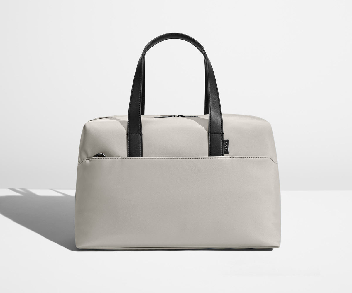 away-the-everywhere-bag-in-cloud-gray image 1