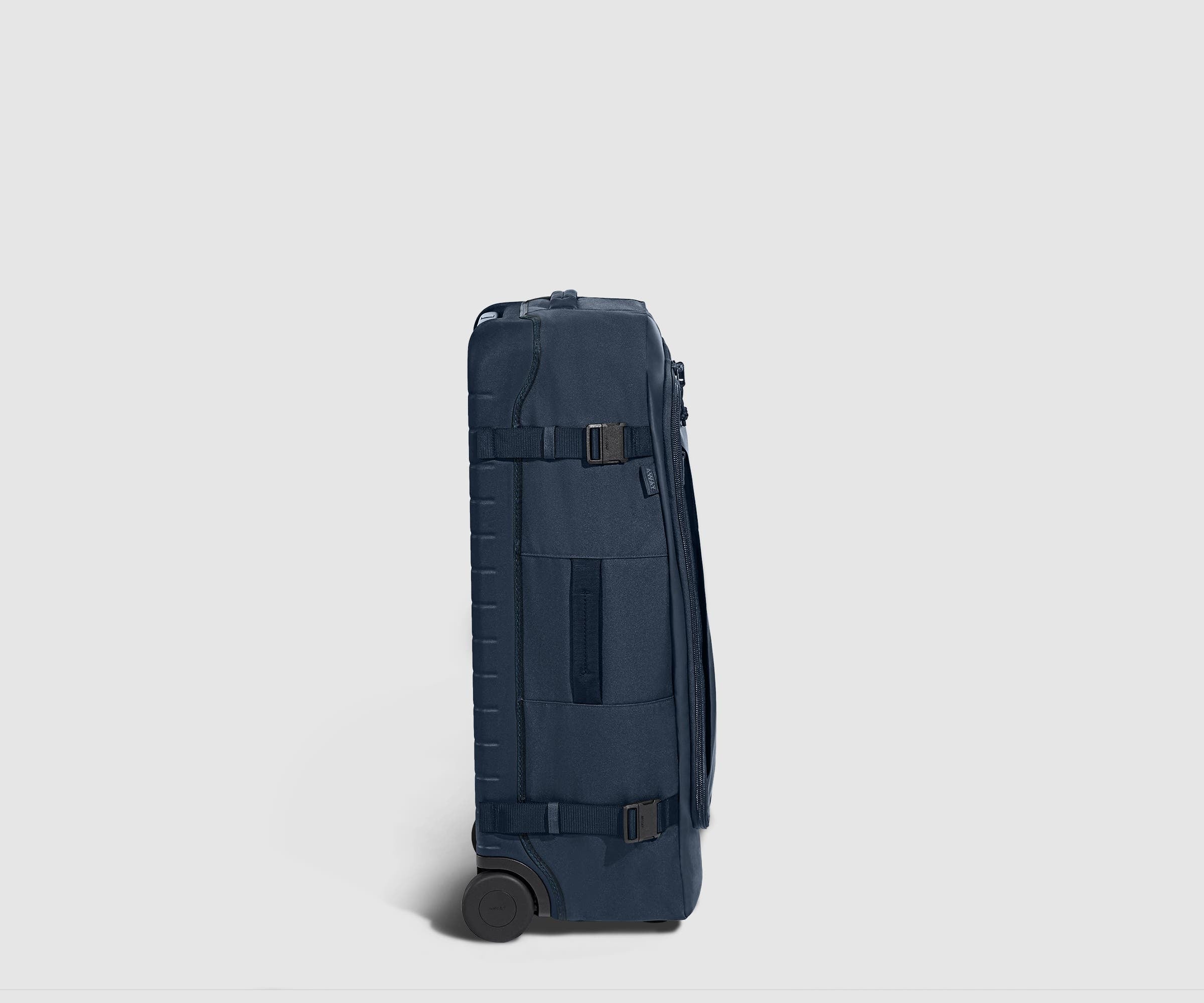 away-active-rolling-duffle-85l-in-navy-blue image 4