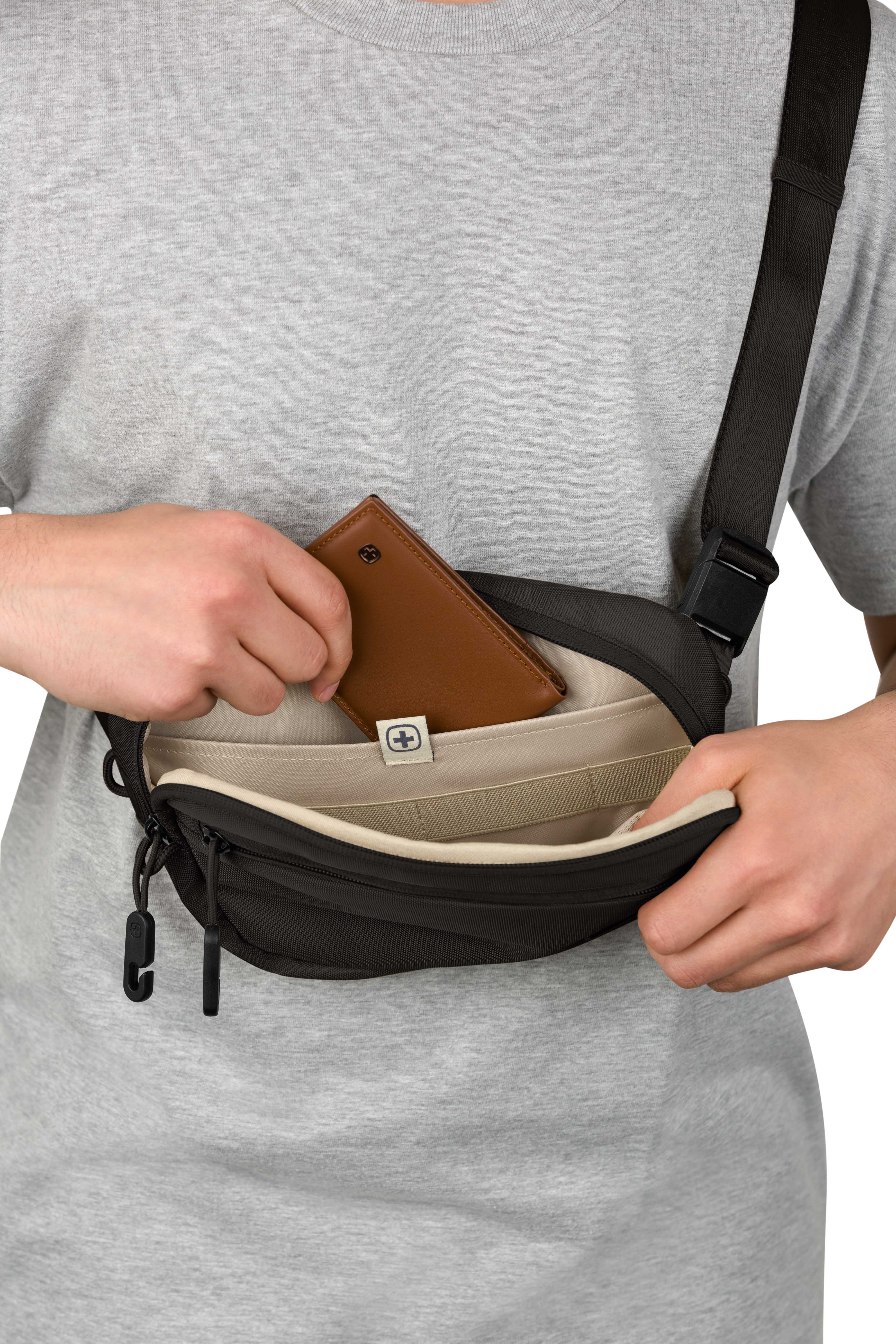 swissgear-core-sling-bag-crossbody image 5