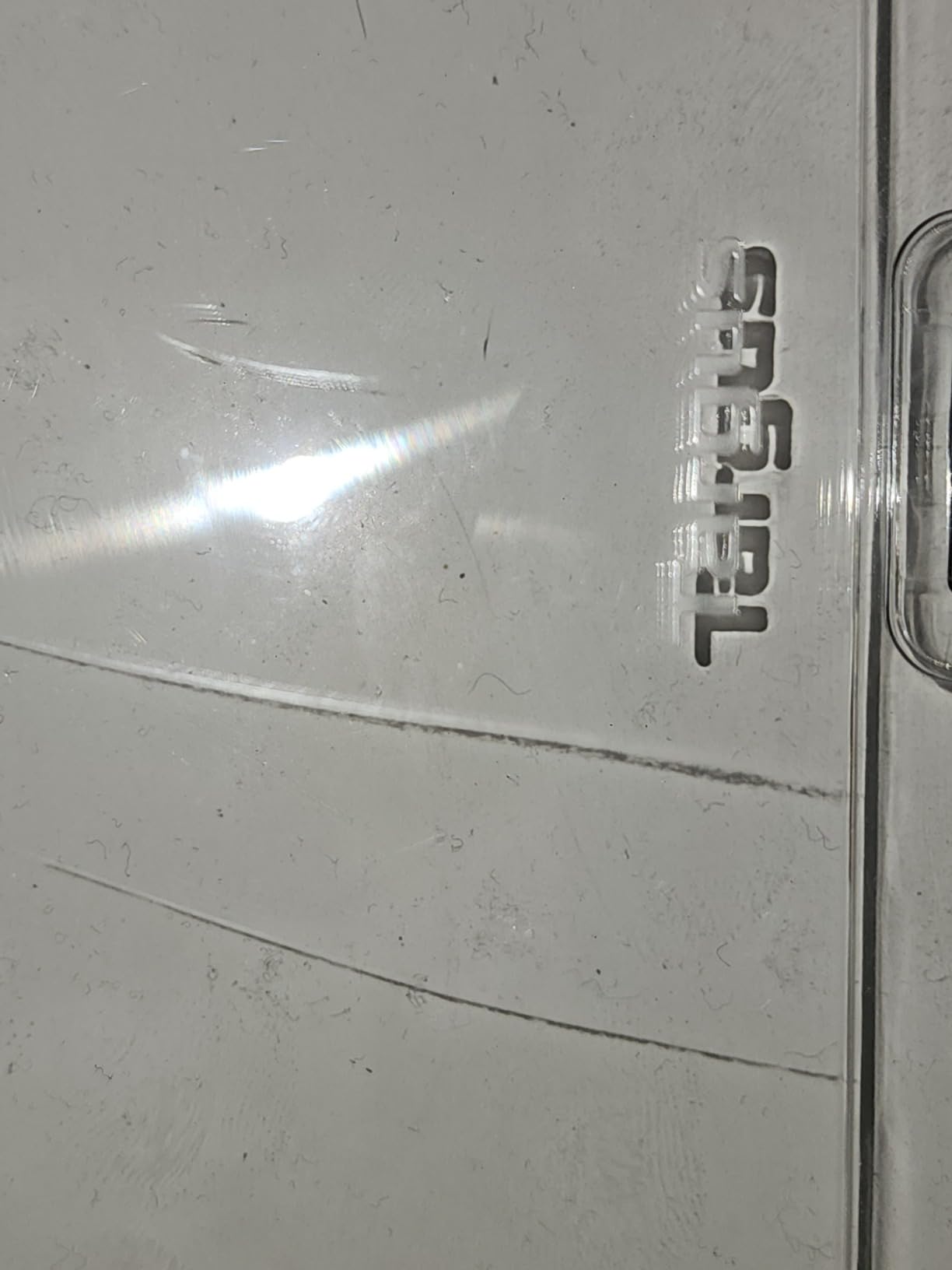 Good case, but attracts fingerprints