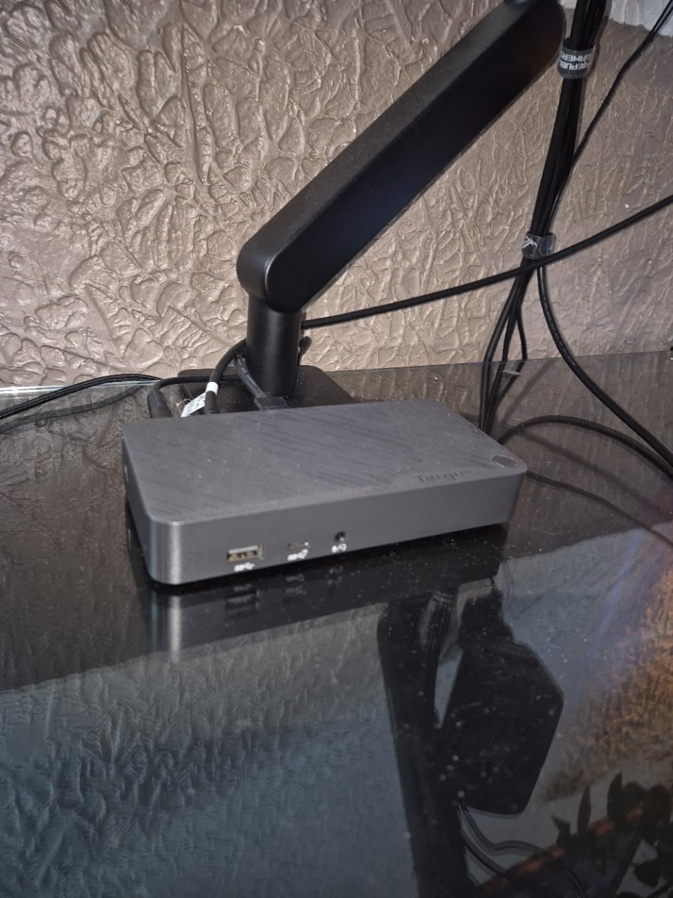 Amazing dock for dual 4K!