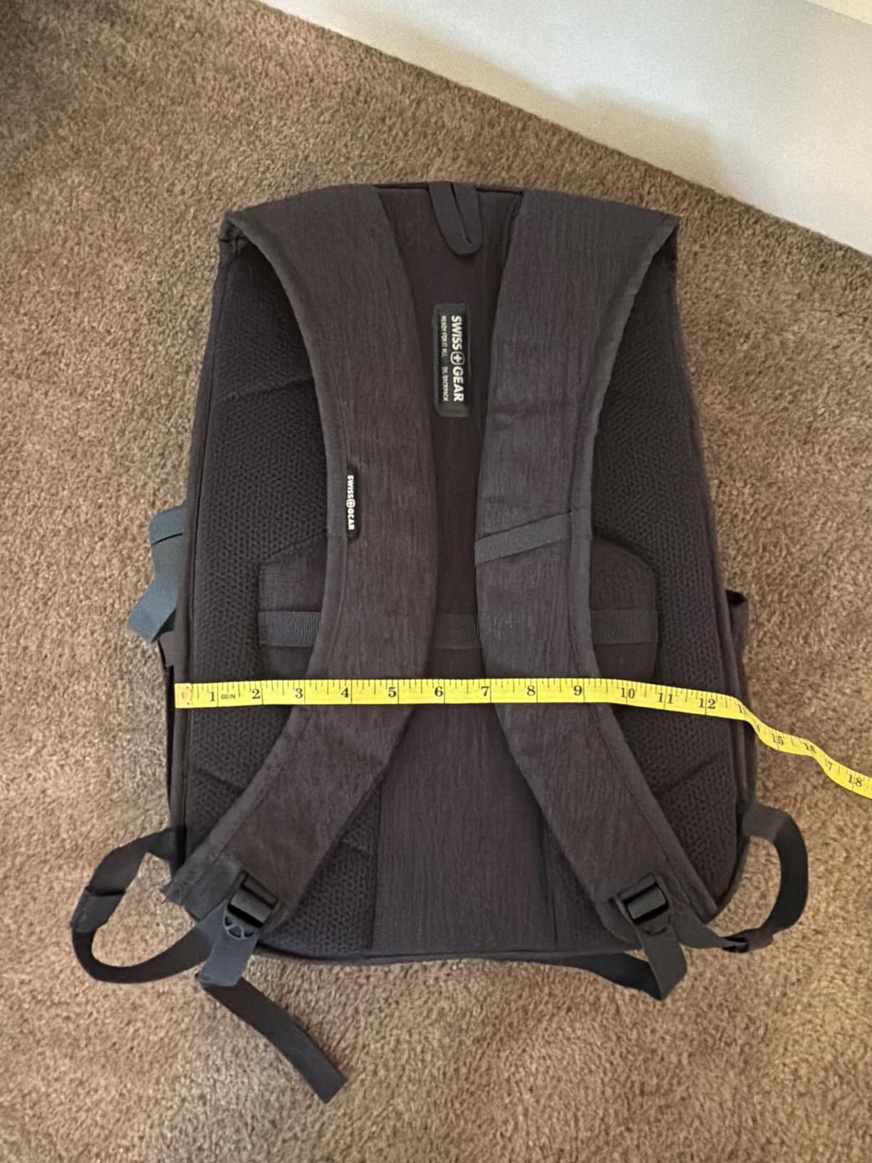 Good backpack, but water bottle holder is tight
