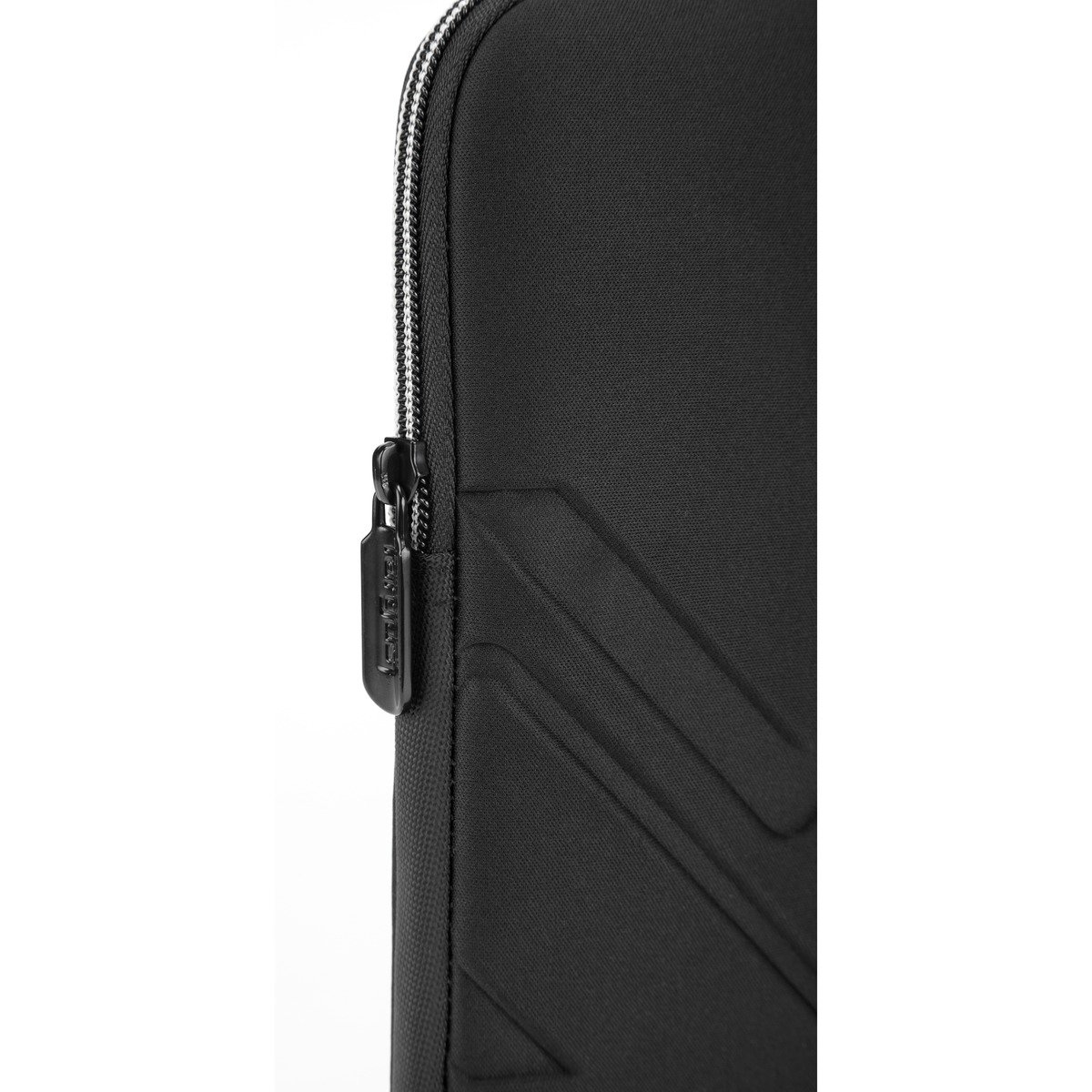 targus-trax-sleeve-for-15-6-laptops-tss677us image 4
