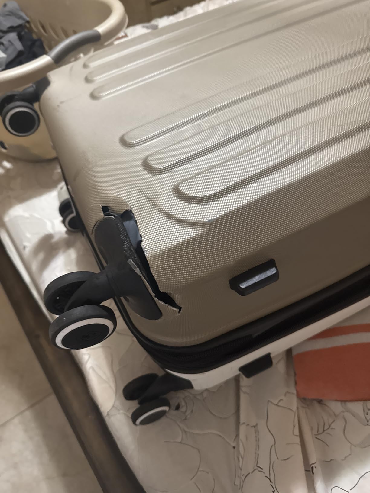Love this suitcase!