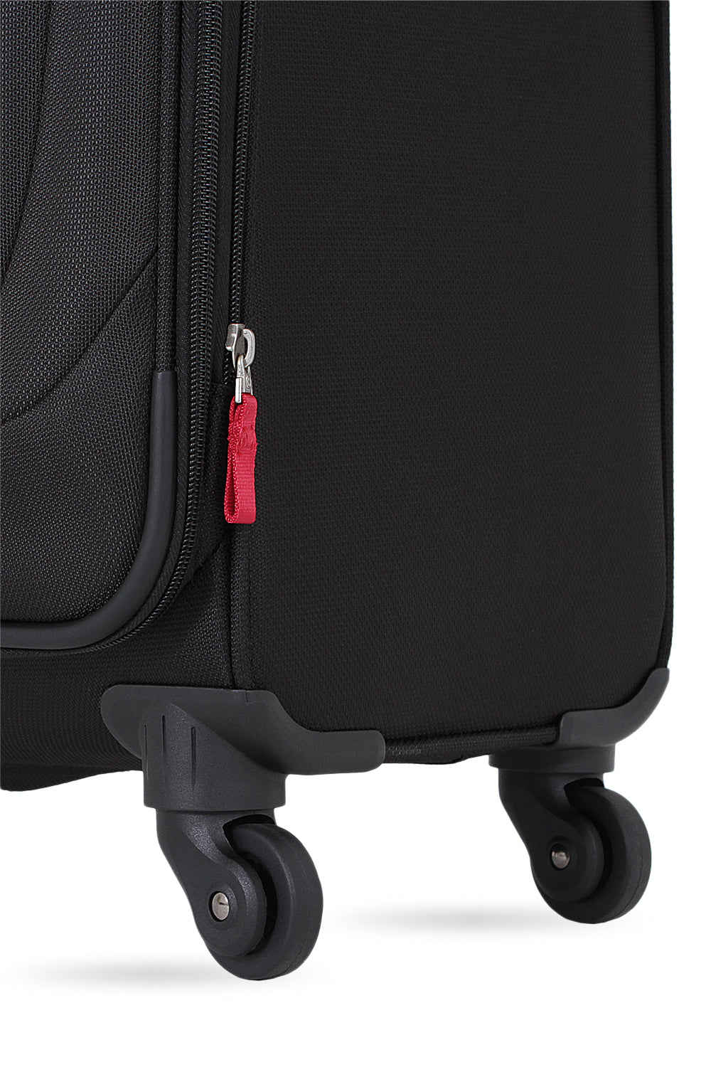 swissgear-weekend-escape-2-piece-luggage-set-black image 6
