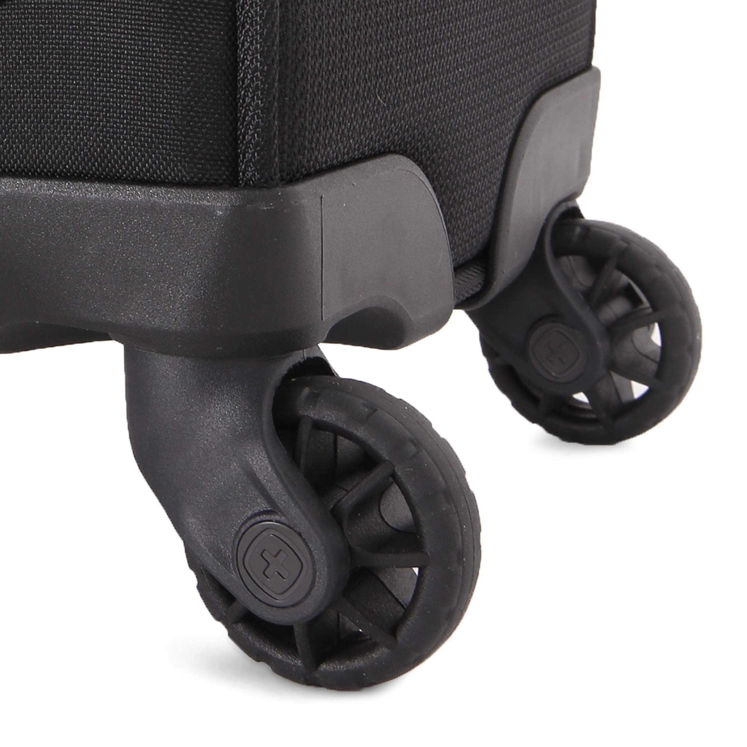 swissgear-getaway-2-0-expandable-carry-on-usb-spinner-with-garment-bag-6067-blac image 7