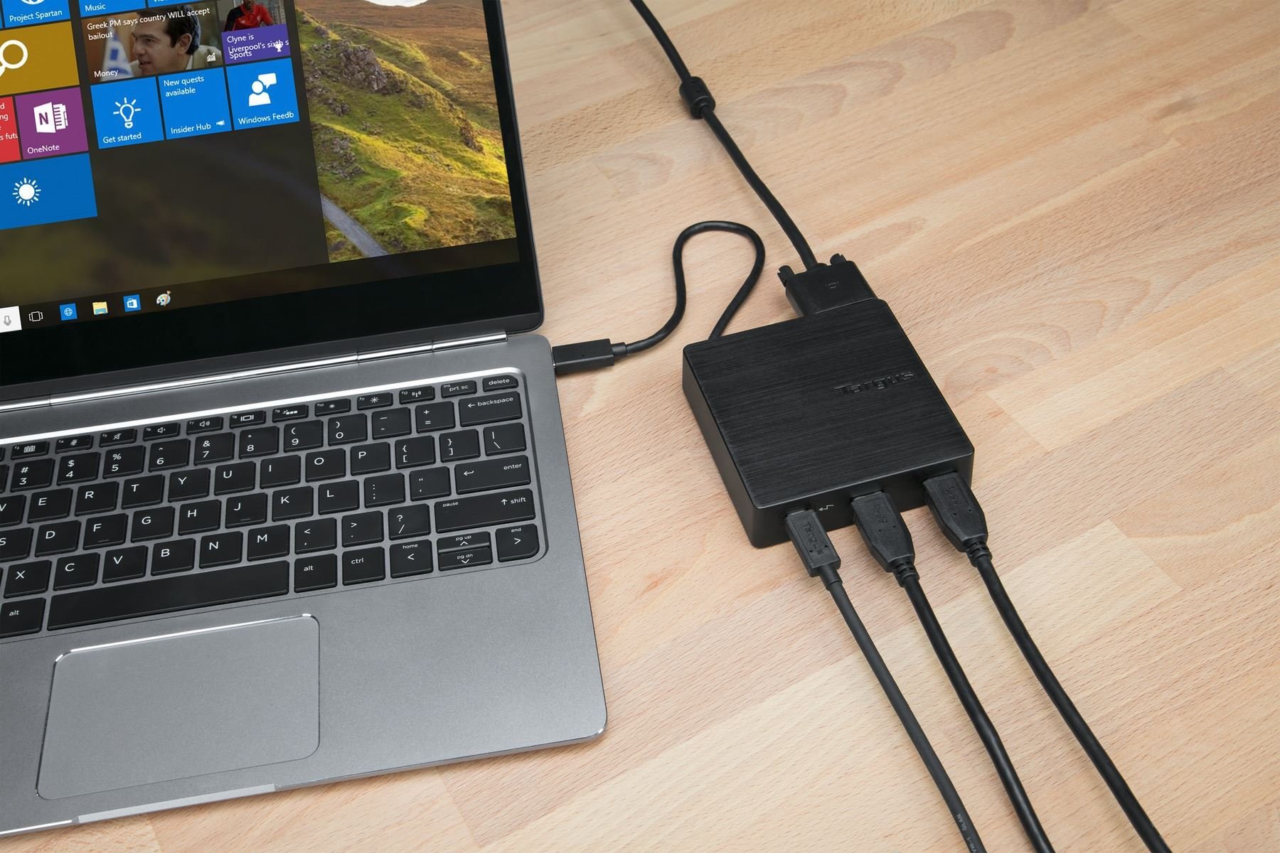 targus-usb-c-travel-dock-with-power-pass-through-dock412usz image 6