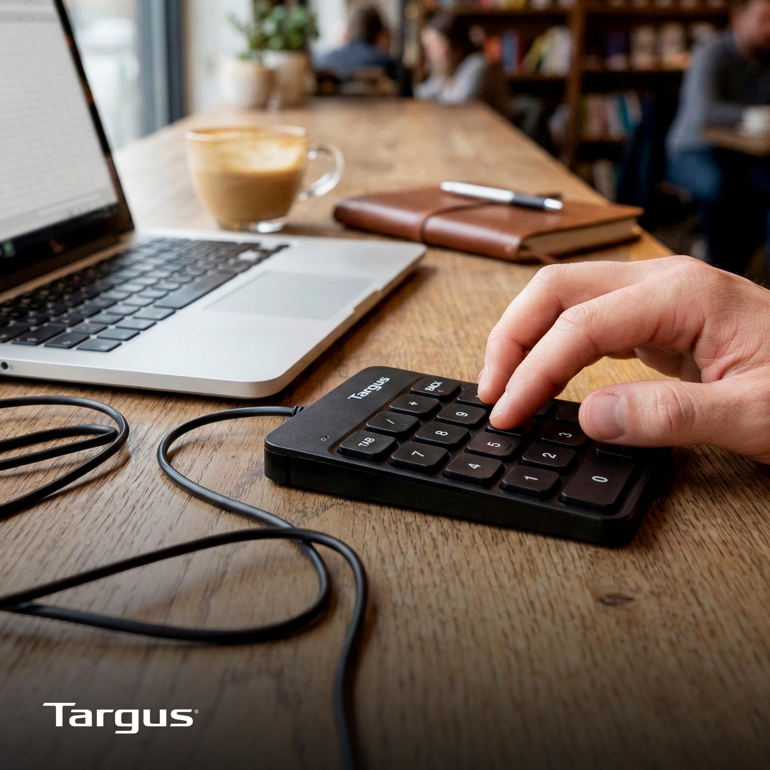 targus-wired-numeric-ecosmart-keypad-akp13gl-18-full-size-keys-usb-a-usb-c-ergon image 6