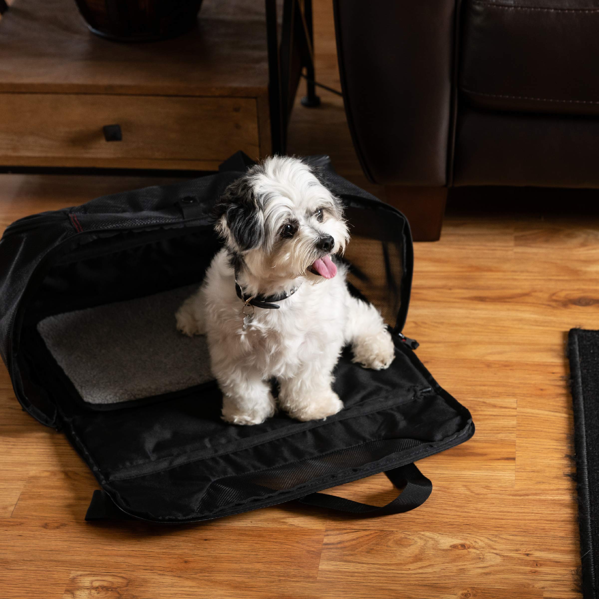 swissgear-3326-getaway-airline-approved-pet-carrier-for-dogs-cats image 7