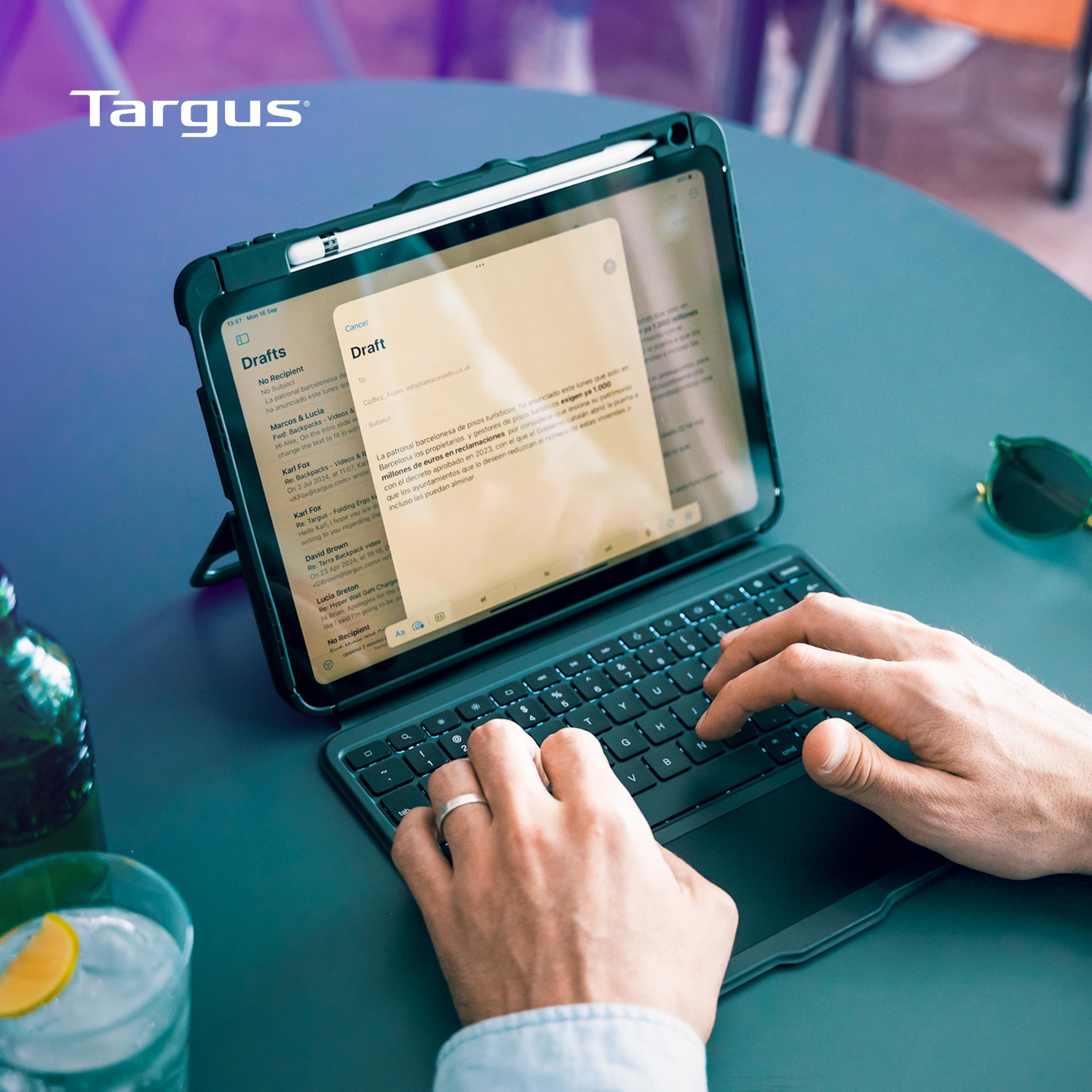 targus-versavu-bluetooth-keyboard-case-for-ipad-pro-13-inch-m4-backlit-keys-mult image 7