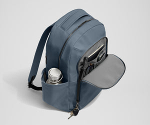 away-the-commuter-backpack-in-coast-blue-fits-16-inch-macbook image 7