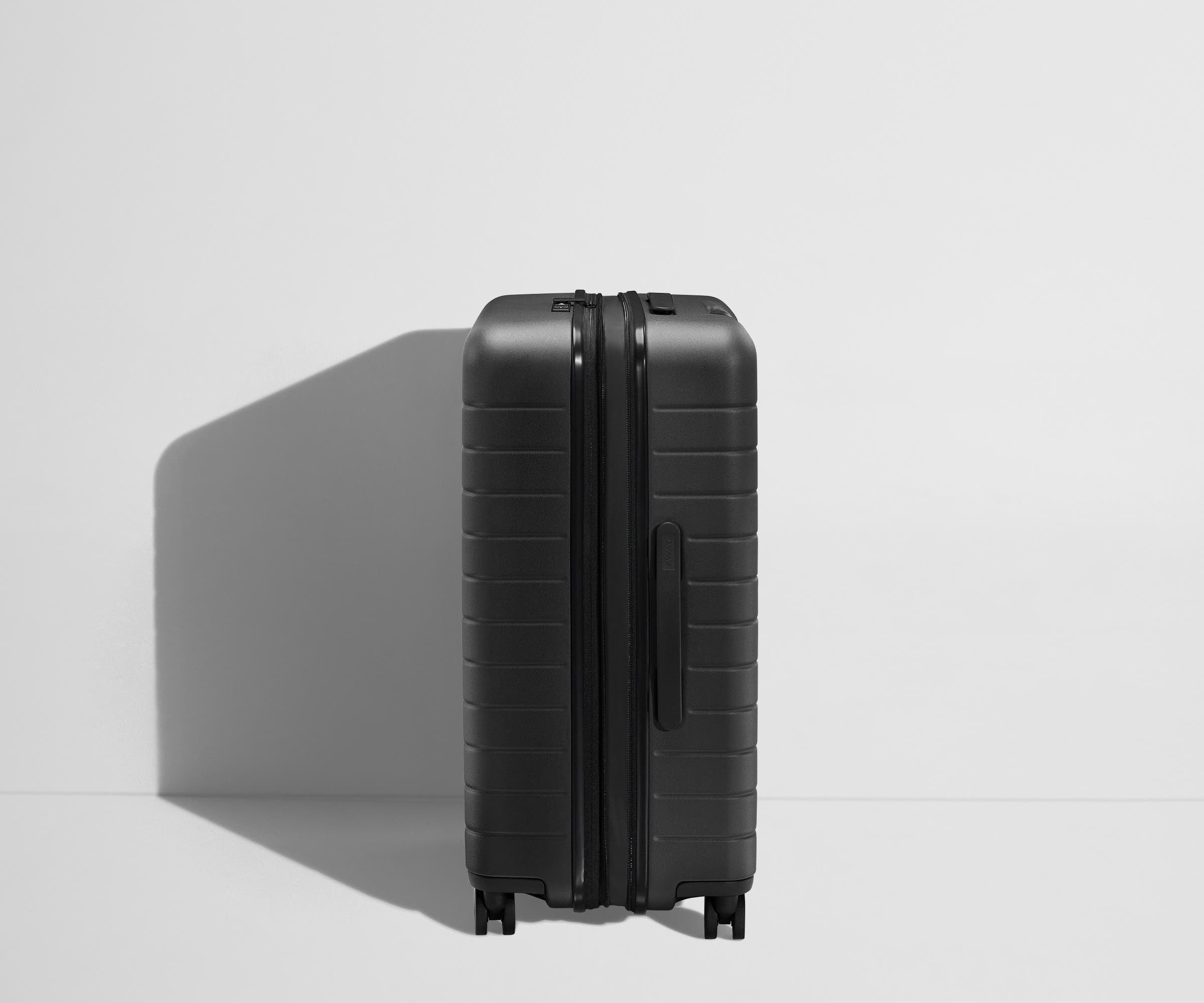 away-the-medium-flex-in-jet-black-expandable-hardside-checked-suitcase image 4