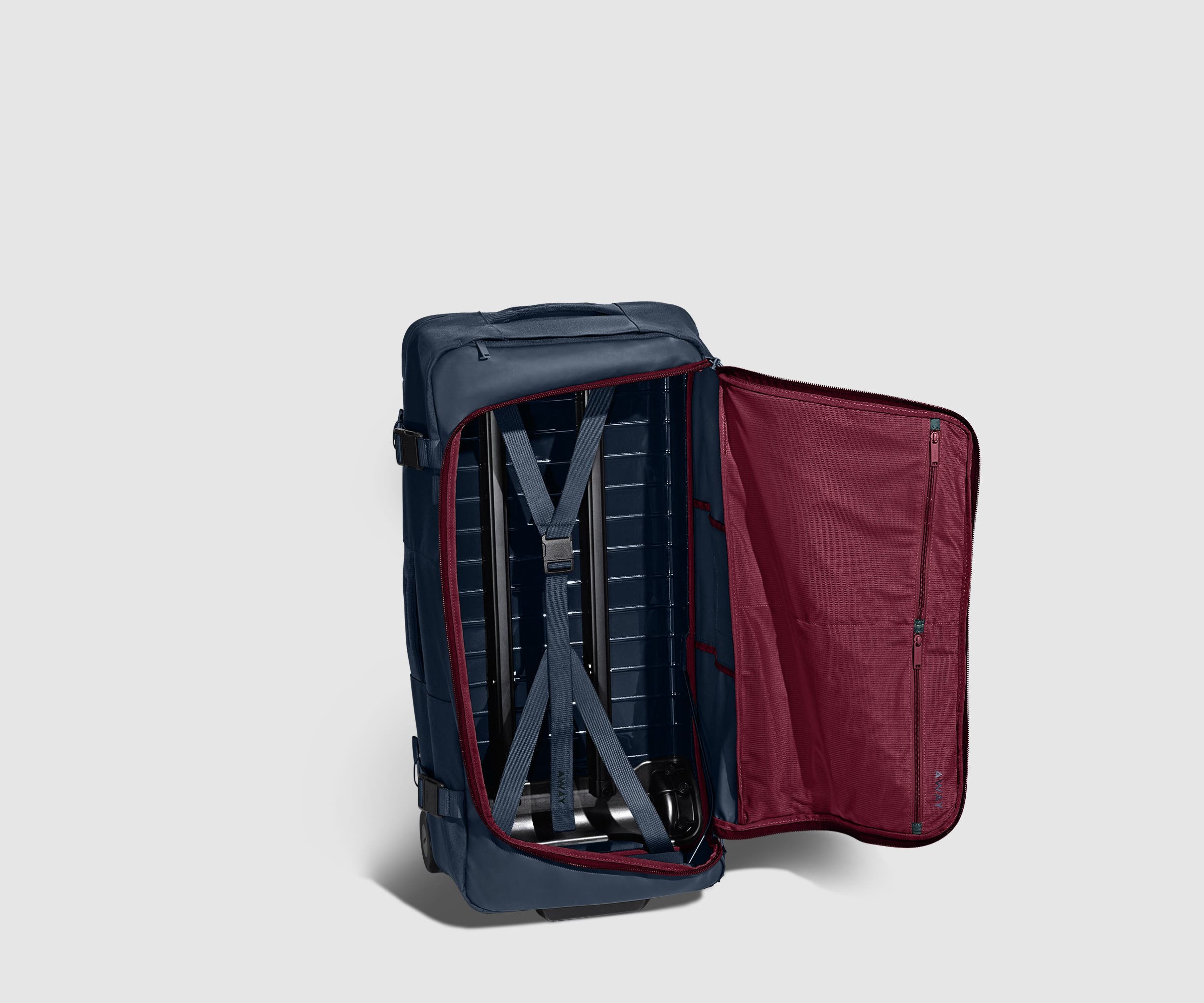 away-active-rolling-duffle-85l-in-navy-blue image 6
