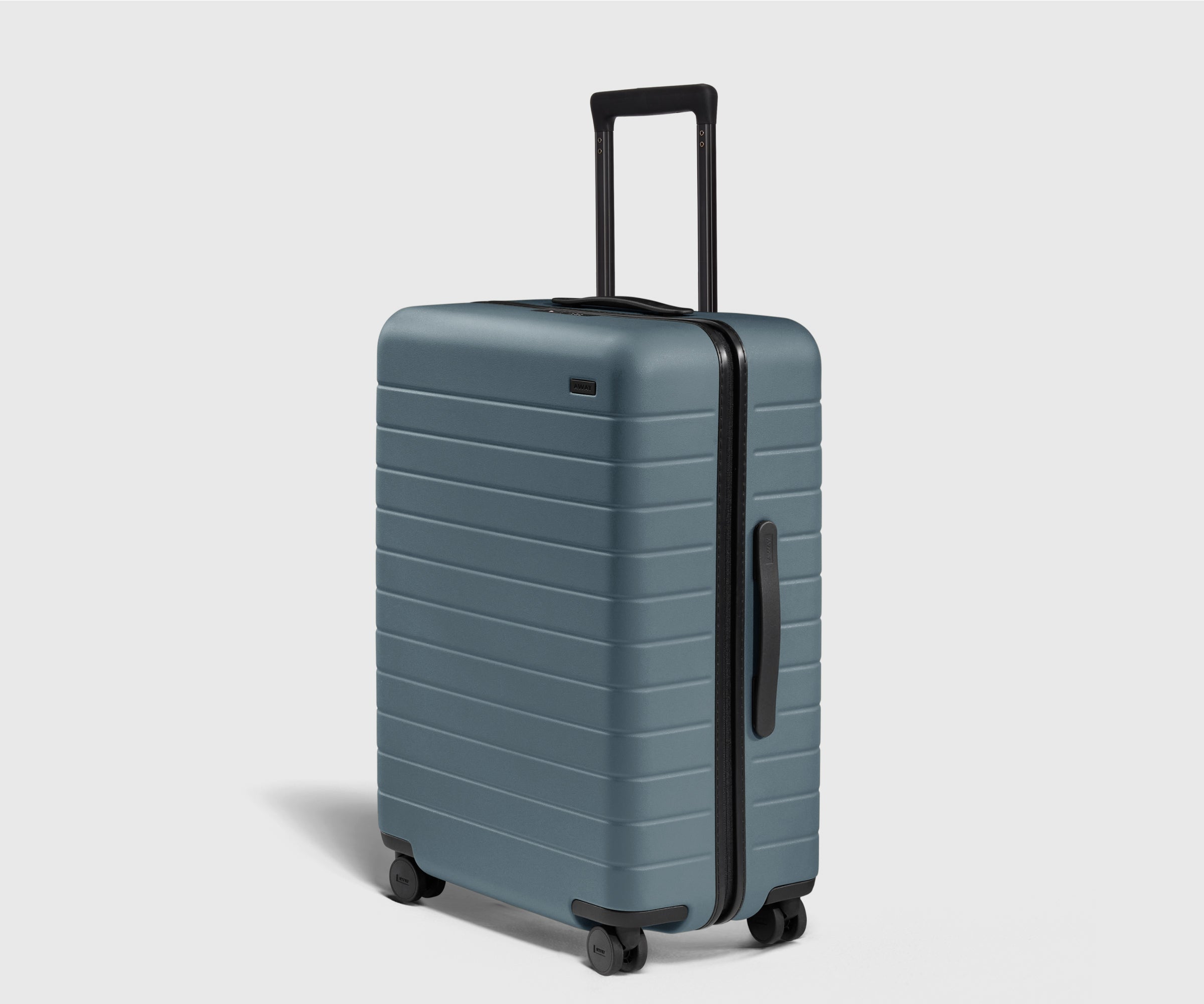 away-the-medium-in-coast-blue image 7