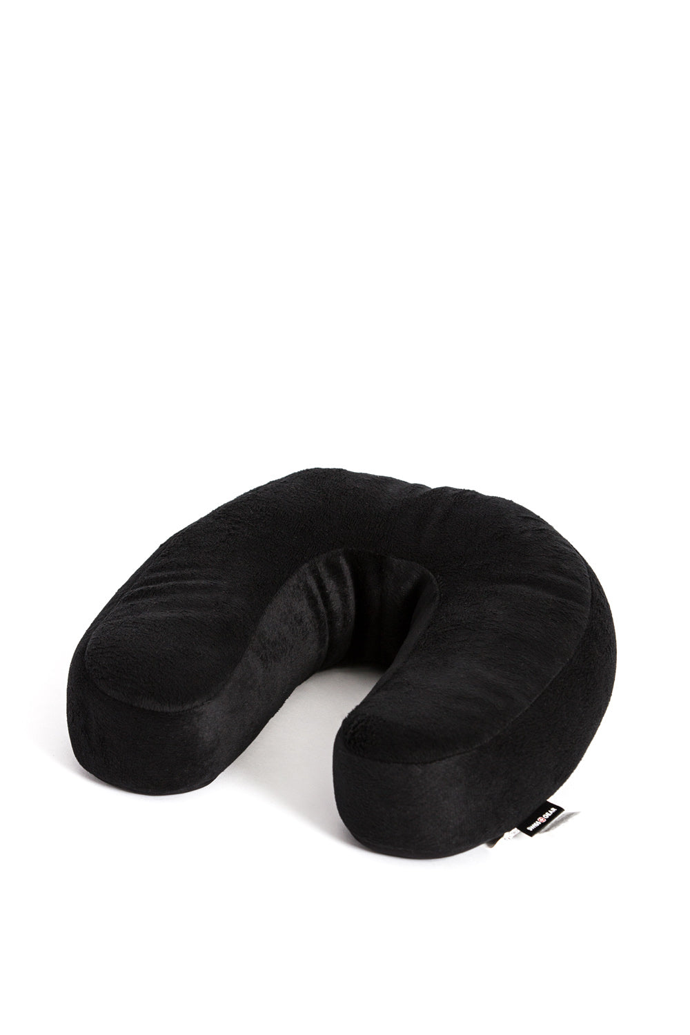swissgear-microbead-travel-pillow image 1