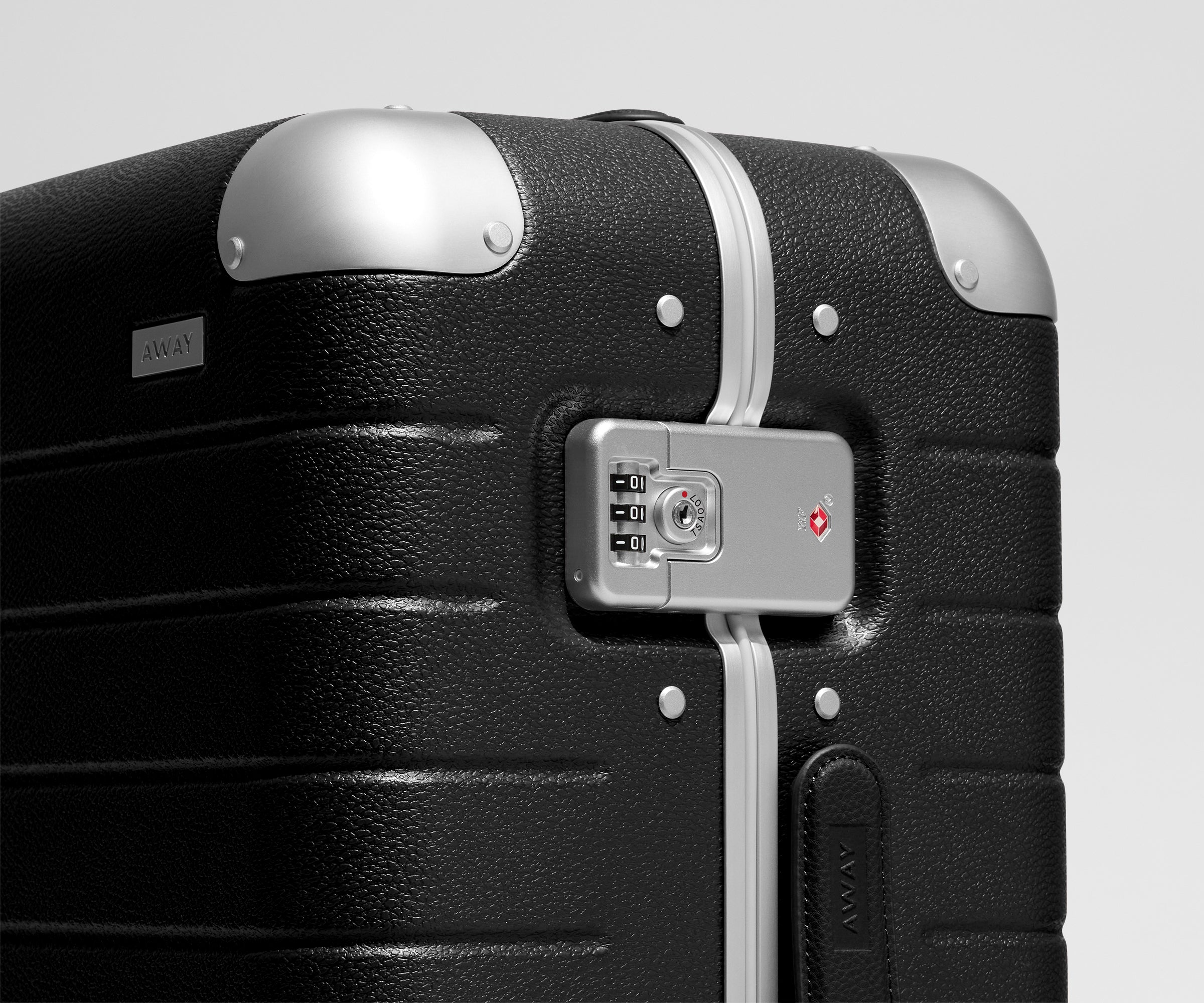 away-the-aluminum-edge-bigger-carry-on-in-jet-black image 5