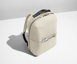 away-the-everywhere-zip-backpack-in-salt-white-with-padded-16-laptop-pocket image 5