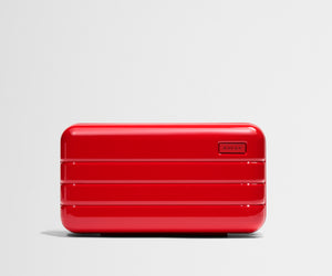 away-travel-glasses-case-in-salt-white-gloss-holds-up-to-3-pairs-with-padded-mic image 2