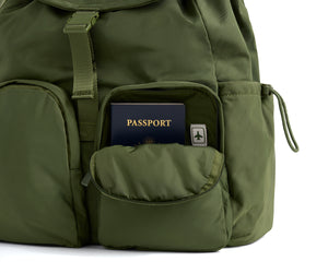 away-featherlight-cargo-backpack-olive-green image 7