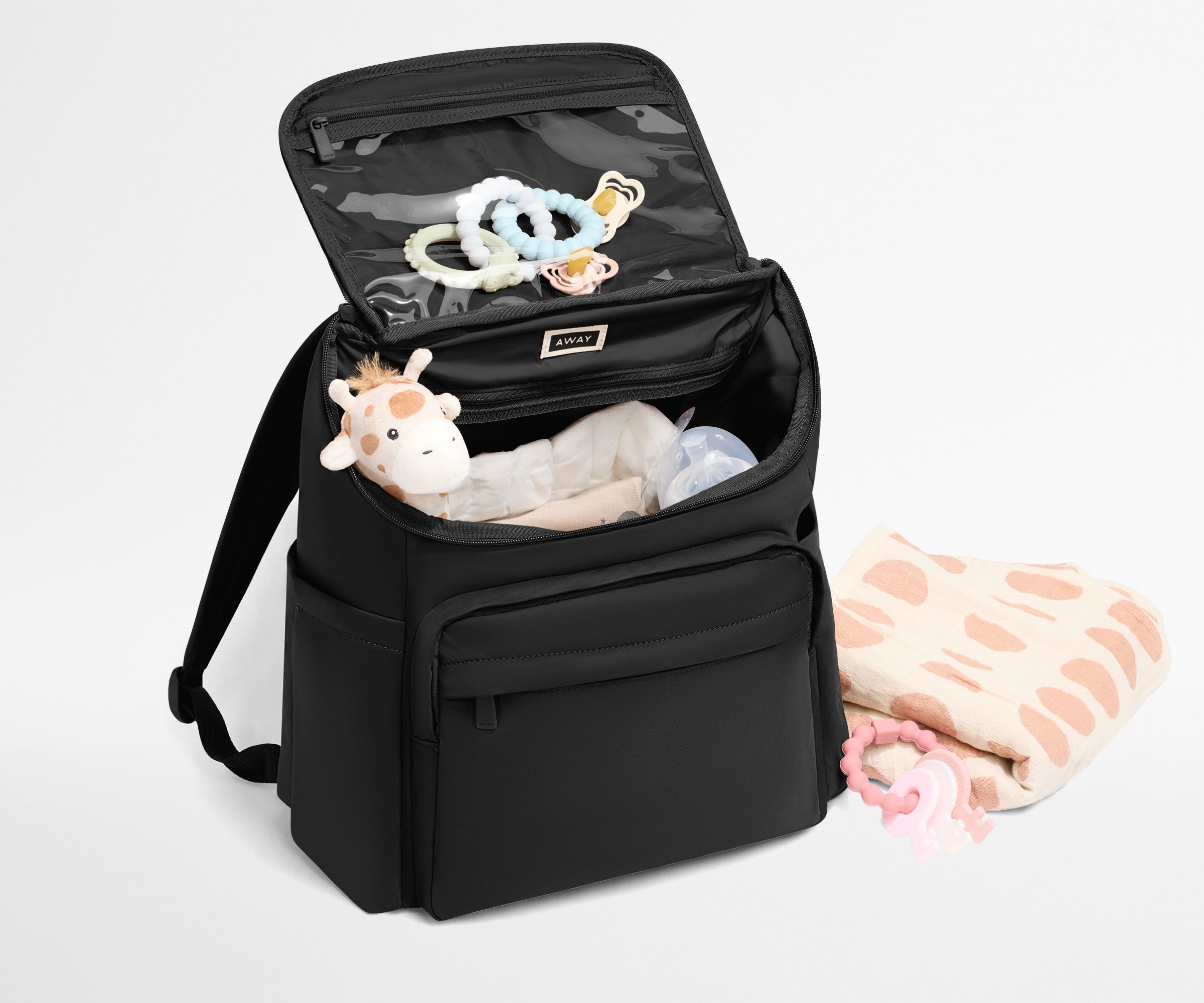 away-featherlight-diaper-backpack-in-jet-black-lightweight-functional-diaper-bag image 4
