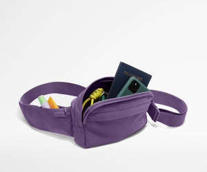 away-featherlight-sling-bag-in-misty-purple image 8