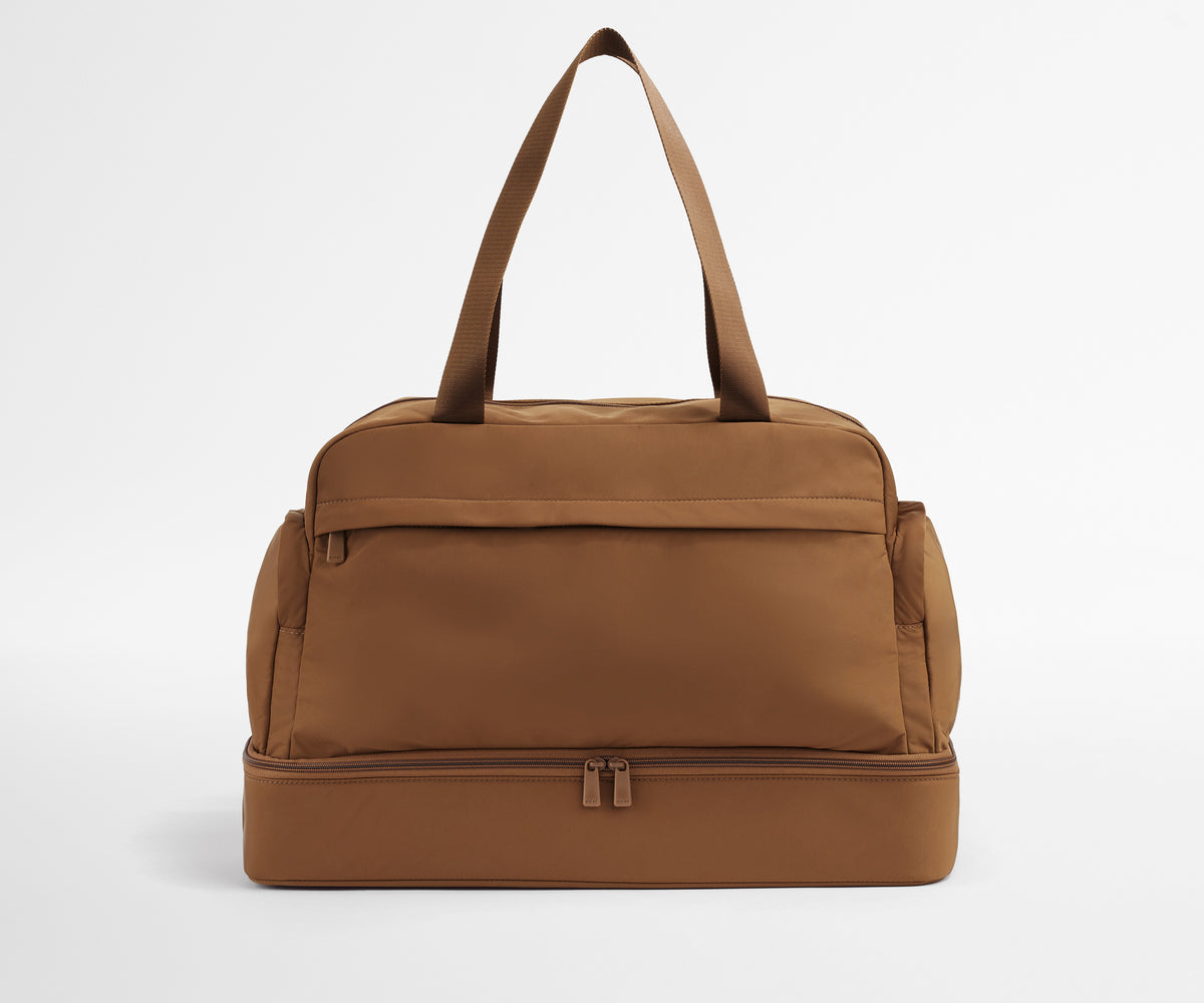 away-featherlight-weekender-in-amaro-brown image 1