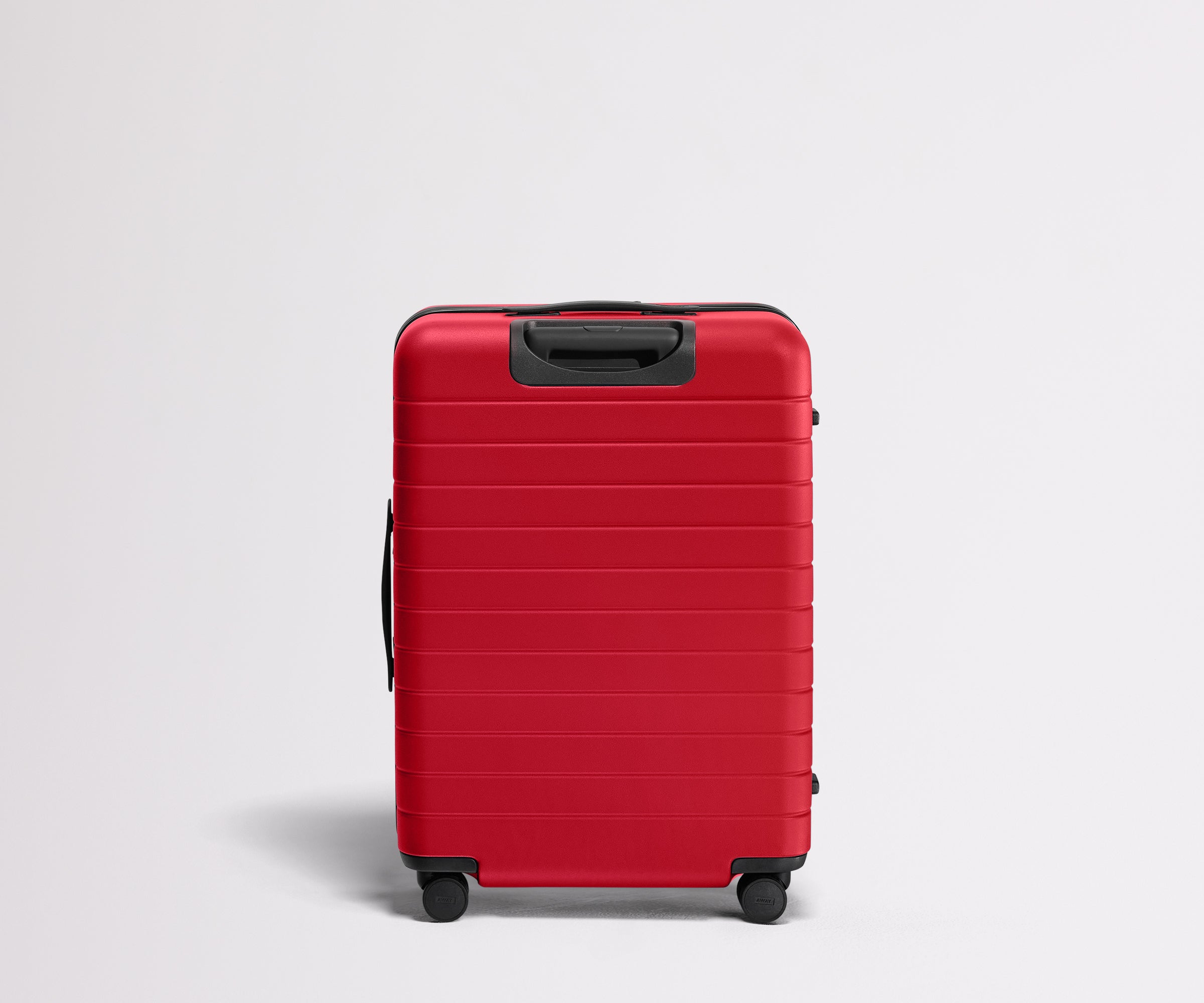away-the-medium-flex-in-cherry-red-expandable-hardside-checked-suitcase image 8