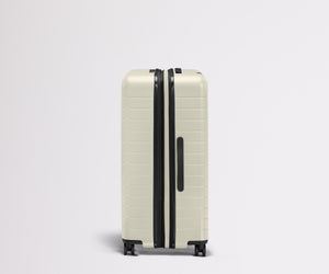away-the-large-flex-in-salt-white image 7