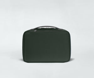 away-hanging-toiletry-bag-in-green-water-repellent-travel-organizer-with-hook-re image 2