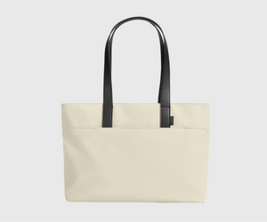 away-the-everywhere-tote-in-salt-white-lightweight-water-resistant-travel-tote image 8