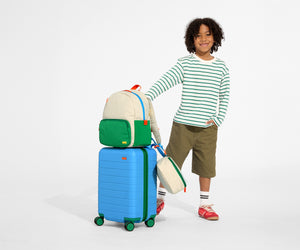 away-kids-carry-on-in-splash-blue image 7
