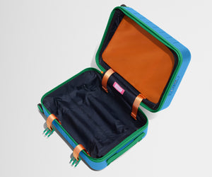 away-kids-carry-on-in-splash-blue image 5