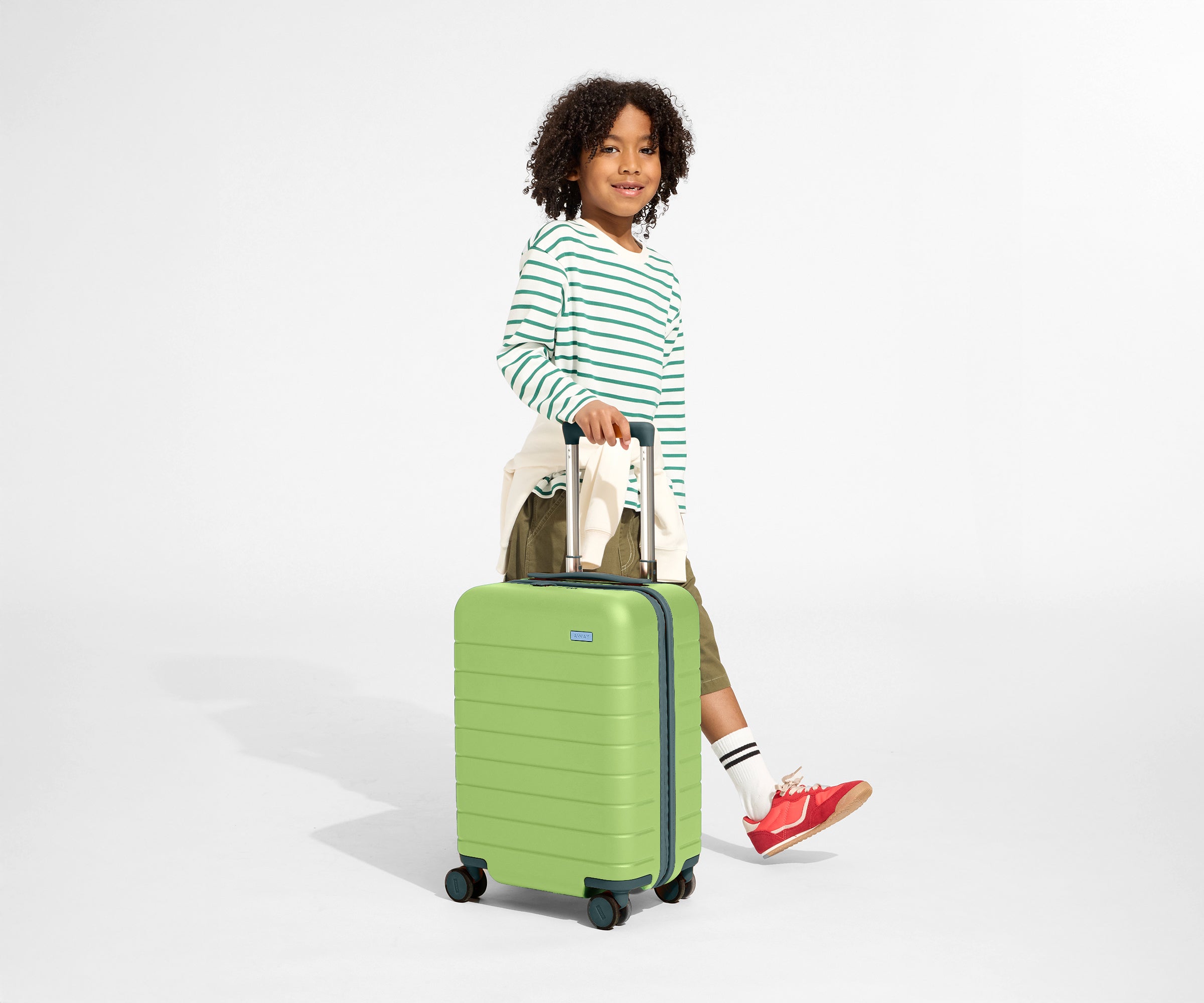 away-born-ready-bundle-complete-kids-travel-system image 5