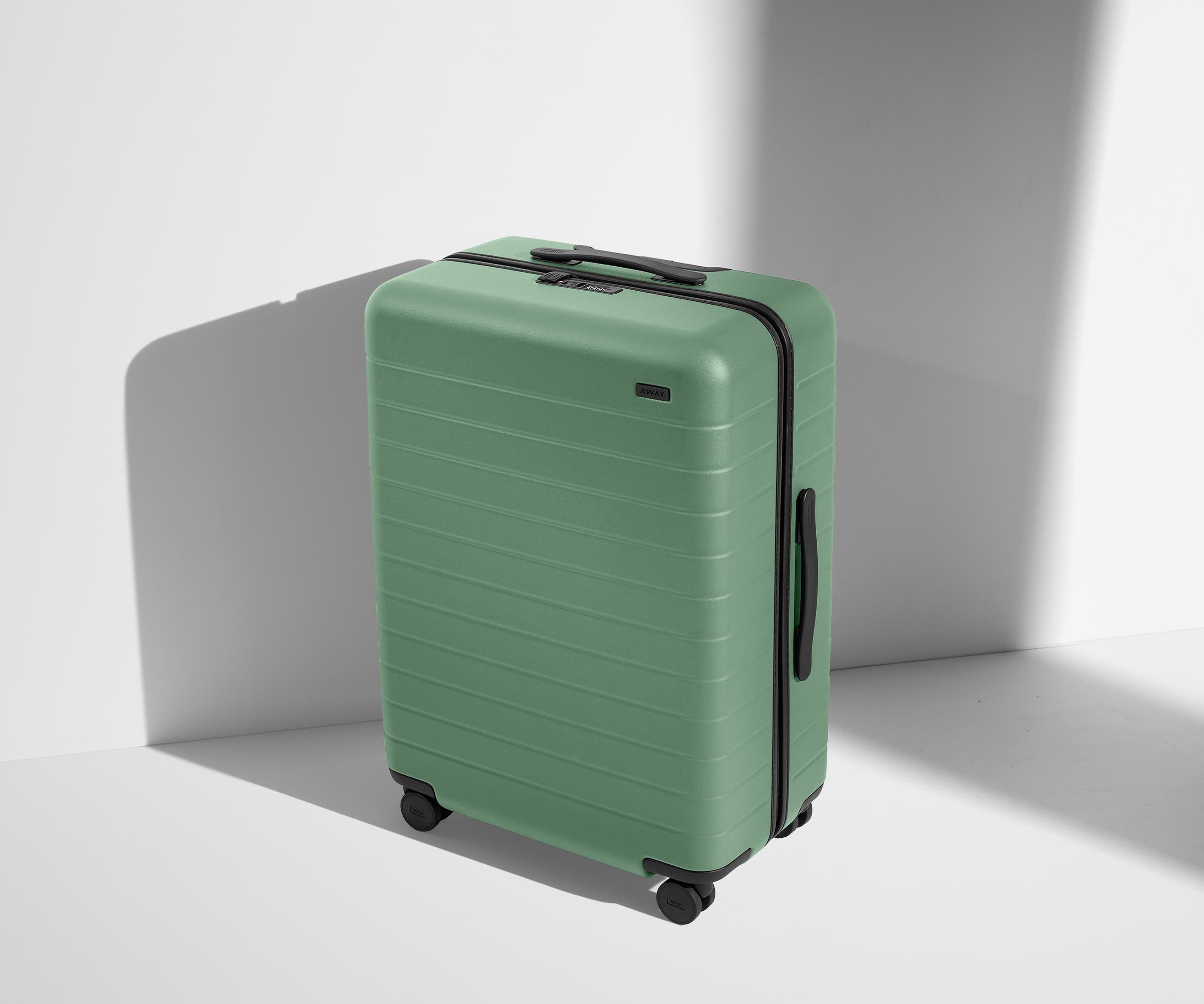 away-the-medium-in-sea-green image 3