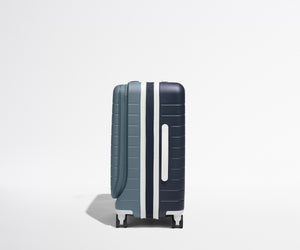away-topside-bigger-carry-on-in-cruise-100-polycarbonate-hardside-luggage-with-1 image 3