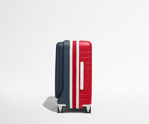 away-topside-bigger-carry-on-in-nautical-premium-hardside-luggage-with-16-laptop image 3