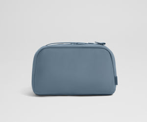 away-large-toiletry-bag-in-cloud-gray-premium-travel-organizer-with-multi-compar image 4
