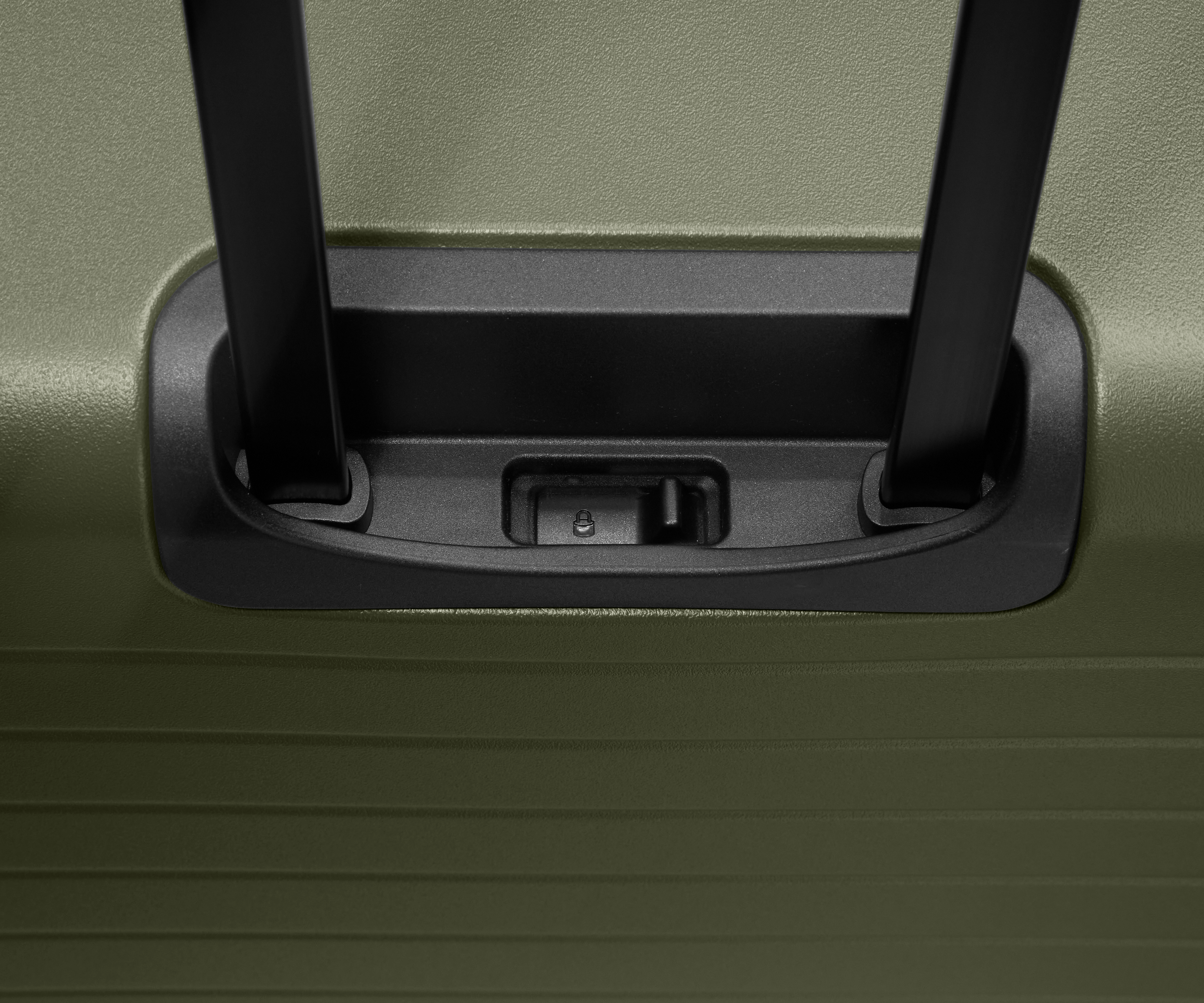 away-topside-medium-trunk-in-olive-green-large-capacity-wheel-brake-system image 6