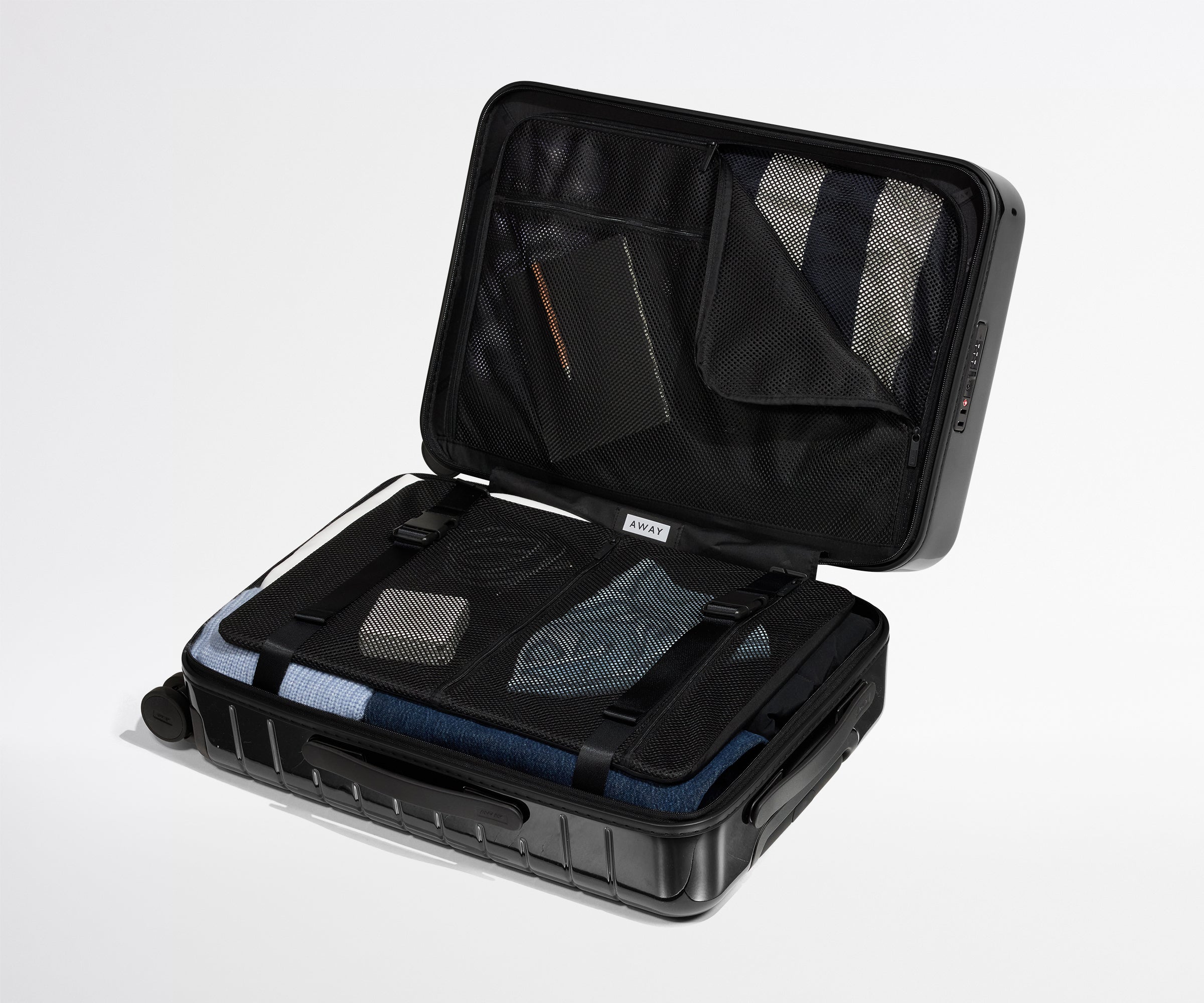 away-the-bigger-carry-on-black-tie image 4