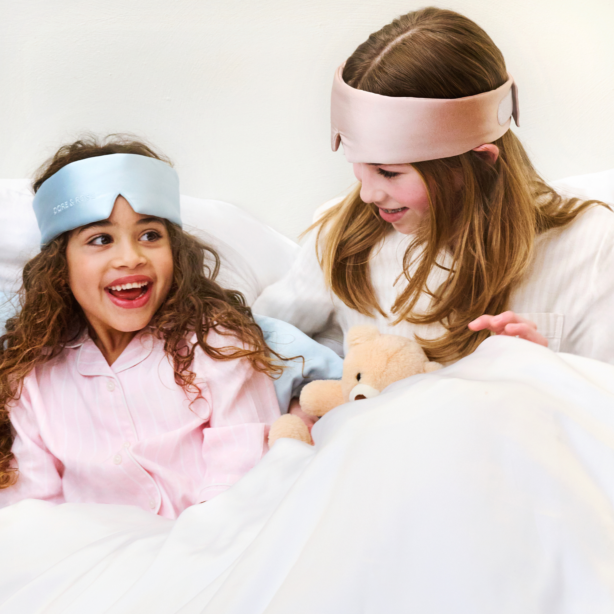 dore-rose-kids-deep-sleep-bundle-mulberry-silk-sleep-mask-pillowcase-set-for-chi image 2