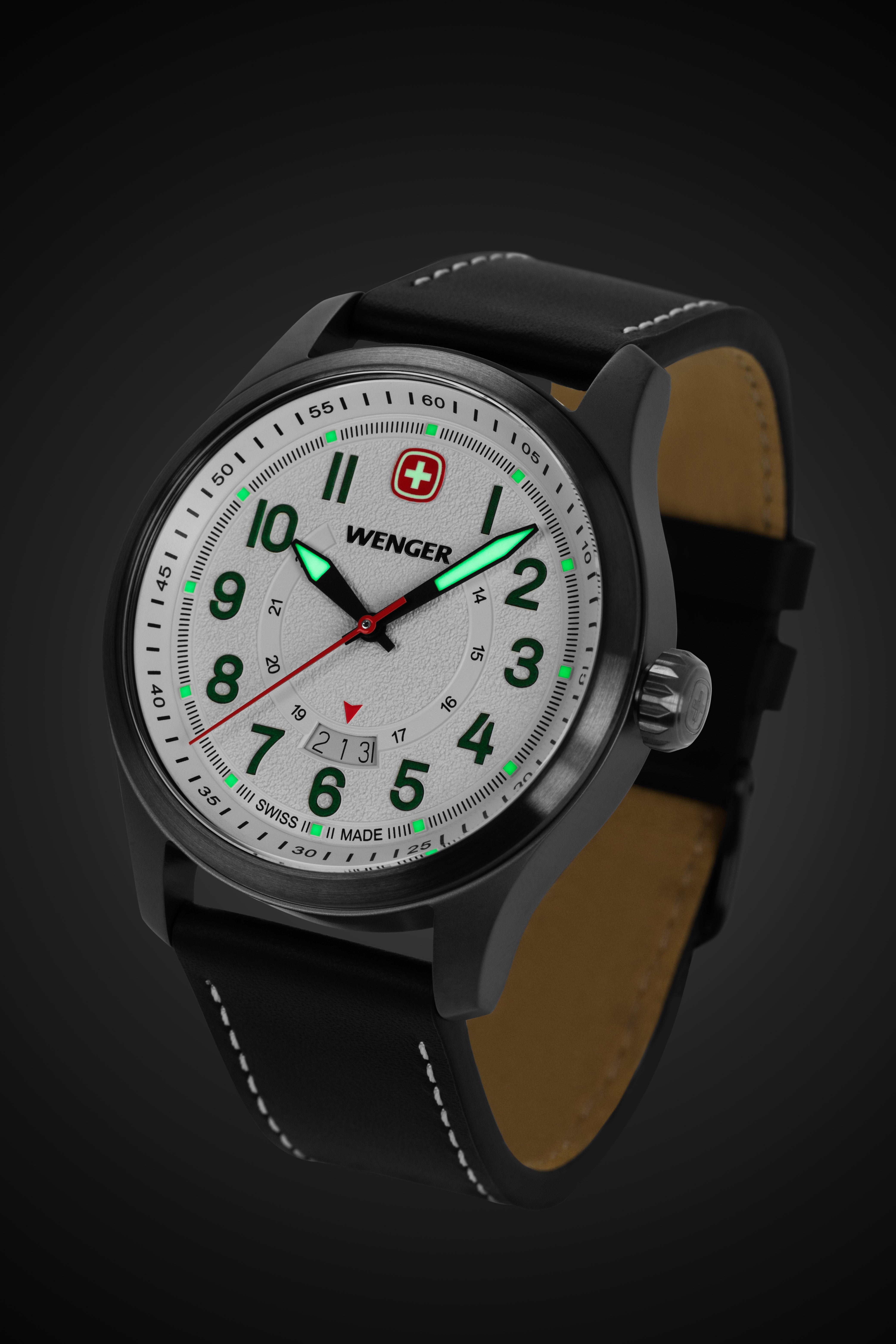 swissgear-wenger-terragraph-swiss-watch-black-ice-white-dial-black-leather-strap image 3